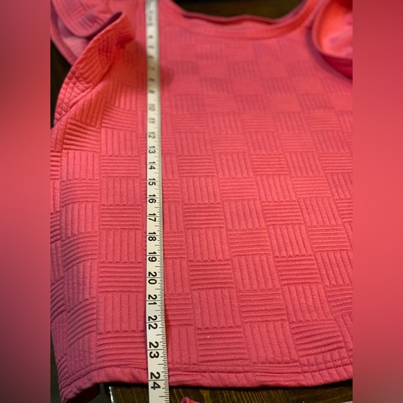 Source Unknown Fuchsia Textured Women's Top & Shorts Set - Picture 4 of 11